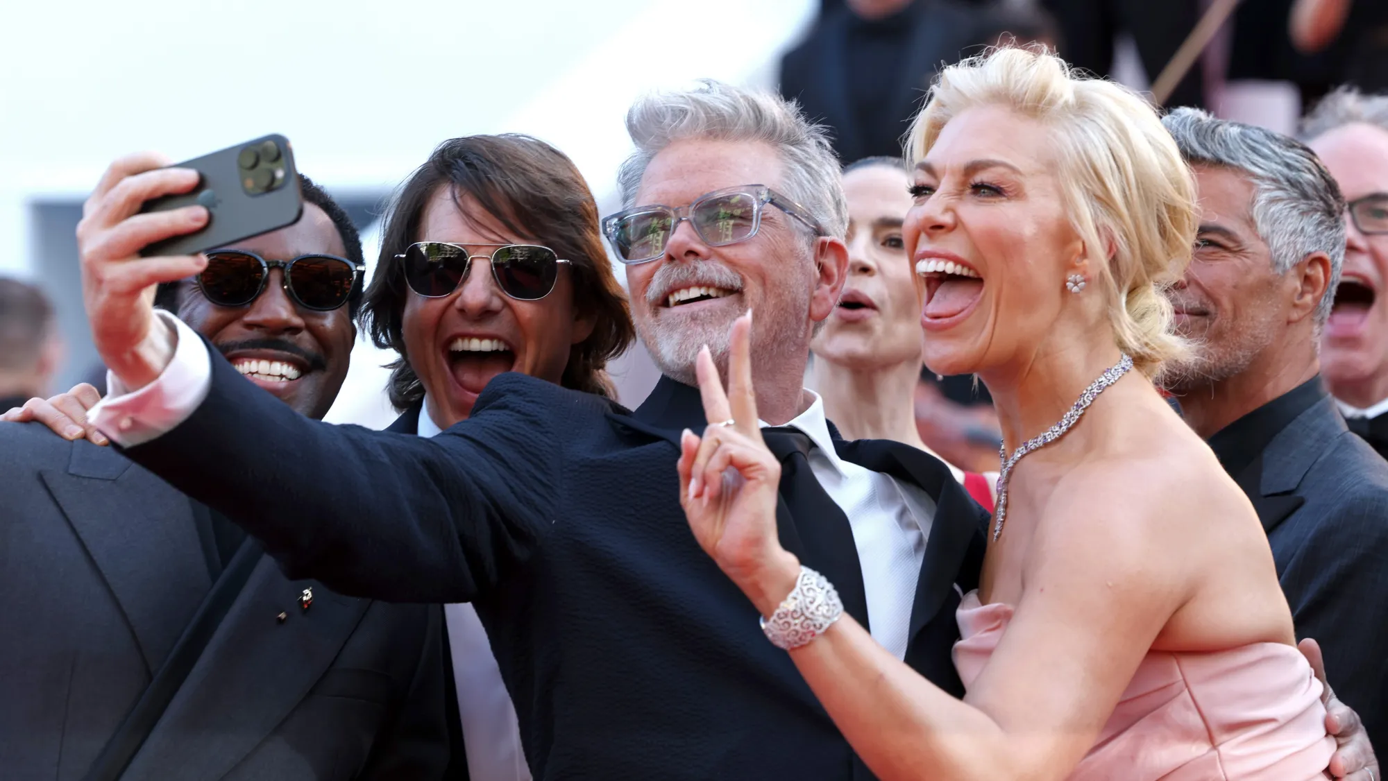 The Pulse of Hollywood: Latest Celebrity News, Photos, Interviews & Features in 2025